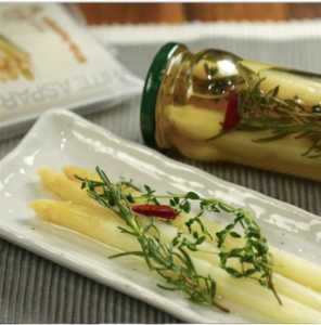 White asparagus pickles